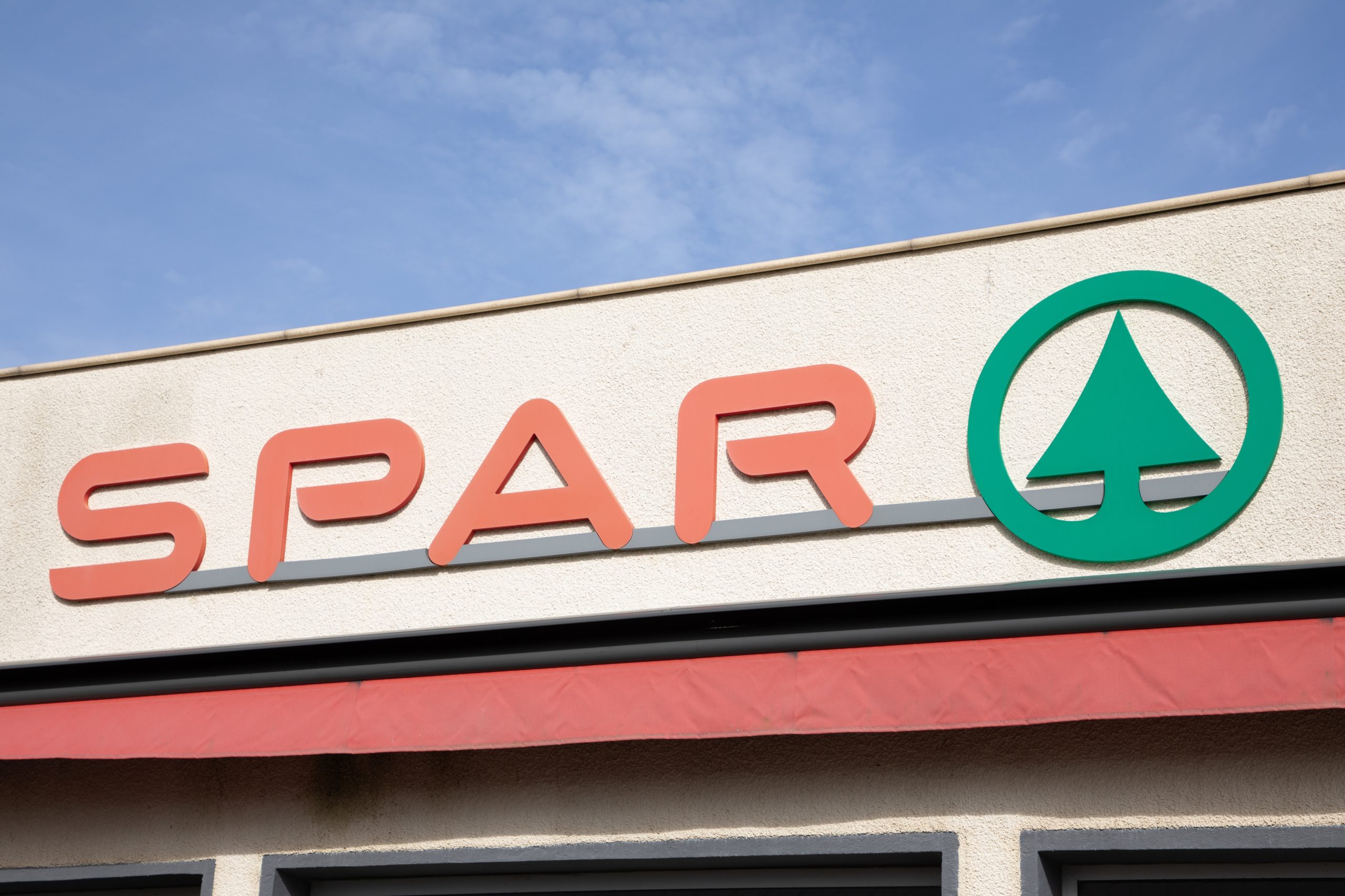 Mit Bitcoin an der Kasse zahlen: im Sparsupermarkt in Zug ist das nun möglich