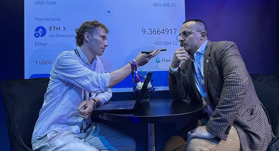 Der 1inch-Mitgründer Sergej Kunz im Interview auf der Token2049 in Dubai