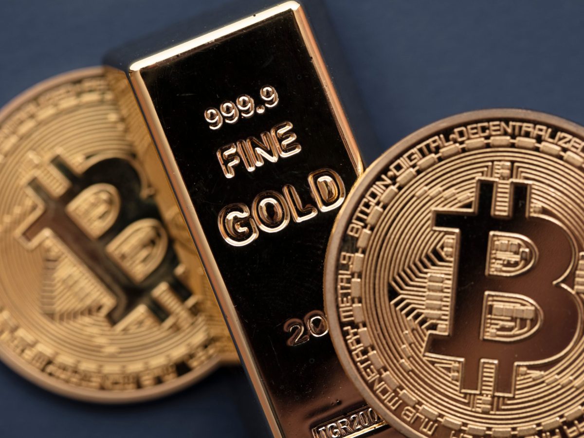 Bitcoin Münze Skurriles Sammlerstück: Erste Silbermünze Mit Bitcoin-Logo  Erhältlich 1 Oz Of Gold Bitcoin