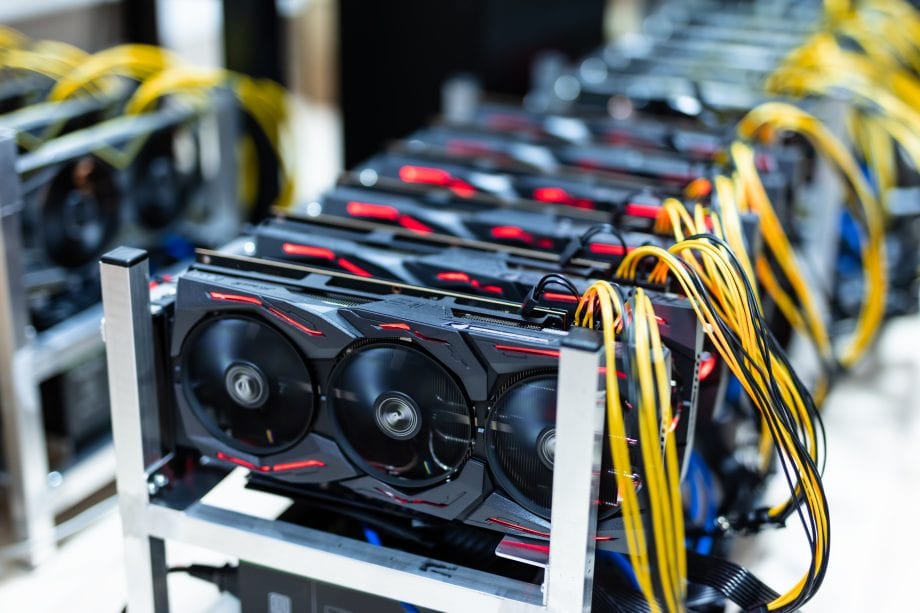 GPU-Mining-Rig mit mehreren Grafikkarten