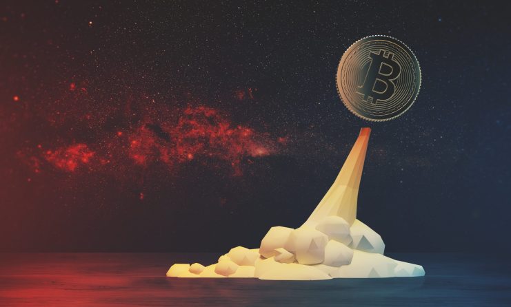Ein digitales Rendering einer Bitcoin-Münze, die von einer felsigen Plattform in die Höhe schießt, ähnlich einer Bitcoin-Rakete, die in den Sternenhimmel steigt.