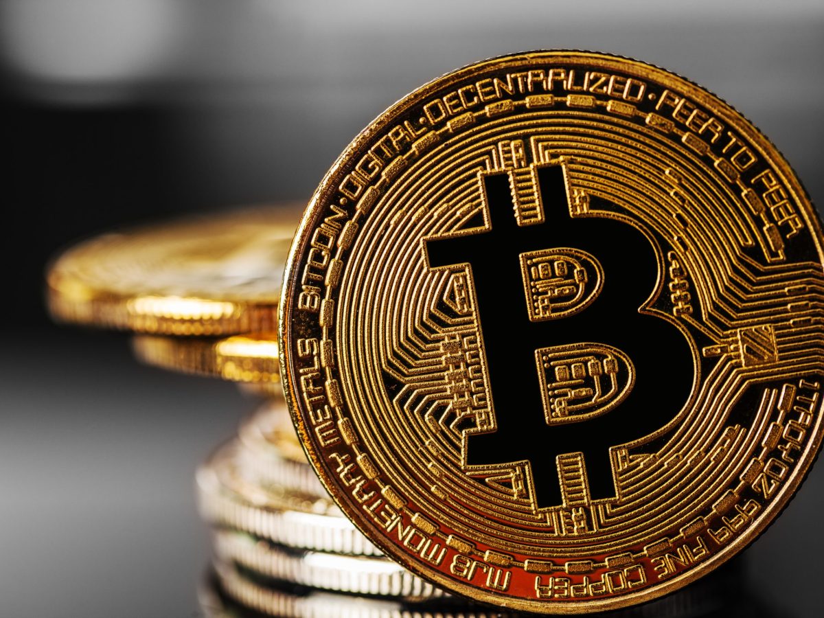 Bitcoin wird knapp: ETFs und OTC-Umsätze kapern das Angebot