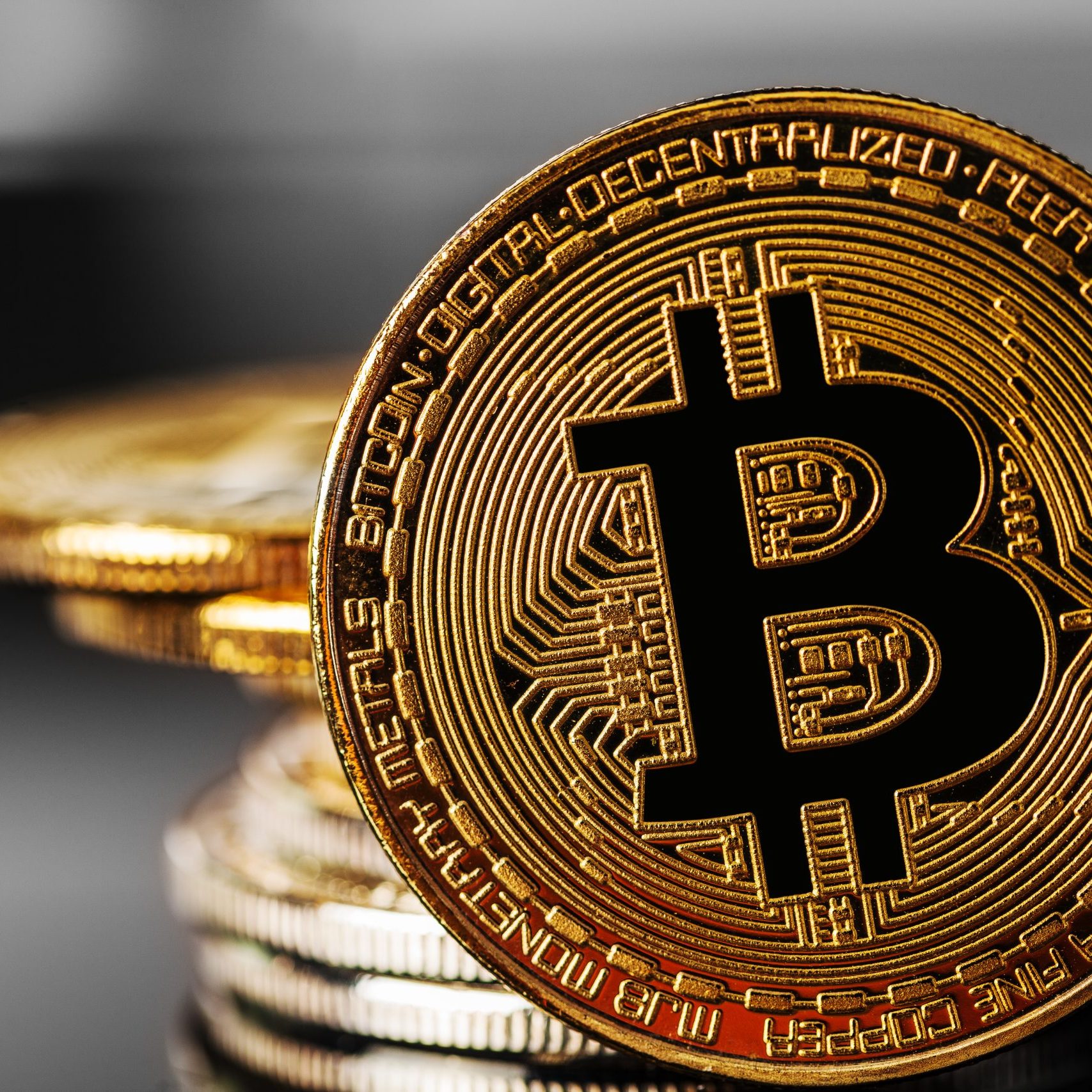 Bitcoin wird knapp: ETFs und OTC-Umsätze kapern das Angebot