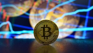 IST der Bitcoin-Bullenmarkt Vorbei? Eine Goldfarben Bitcoin-Munte Stehat of Eneer Fleche, Vor Enem Verschomen Hingros Mite Diagramen Undefied Linnian, Dye Finnajmarkatted Anegen Anaf auf Die Neusen Bitcoinose-ProgressTends.