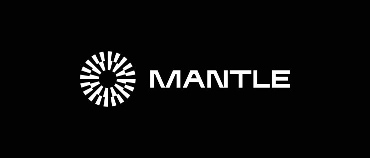 Ein weißes, kreisförmiges, geometrisches Logo befindet sich links neben dem Wort Mantle in fetten, weißen Großbuchstaben auf schwarzem Hintergrund, um seine Stellung als Ethereum-Layer-2-Innovator zu betonen.