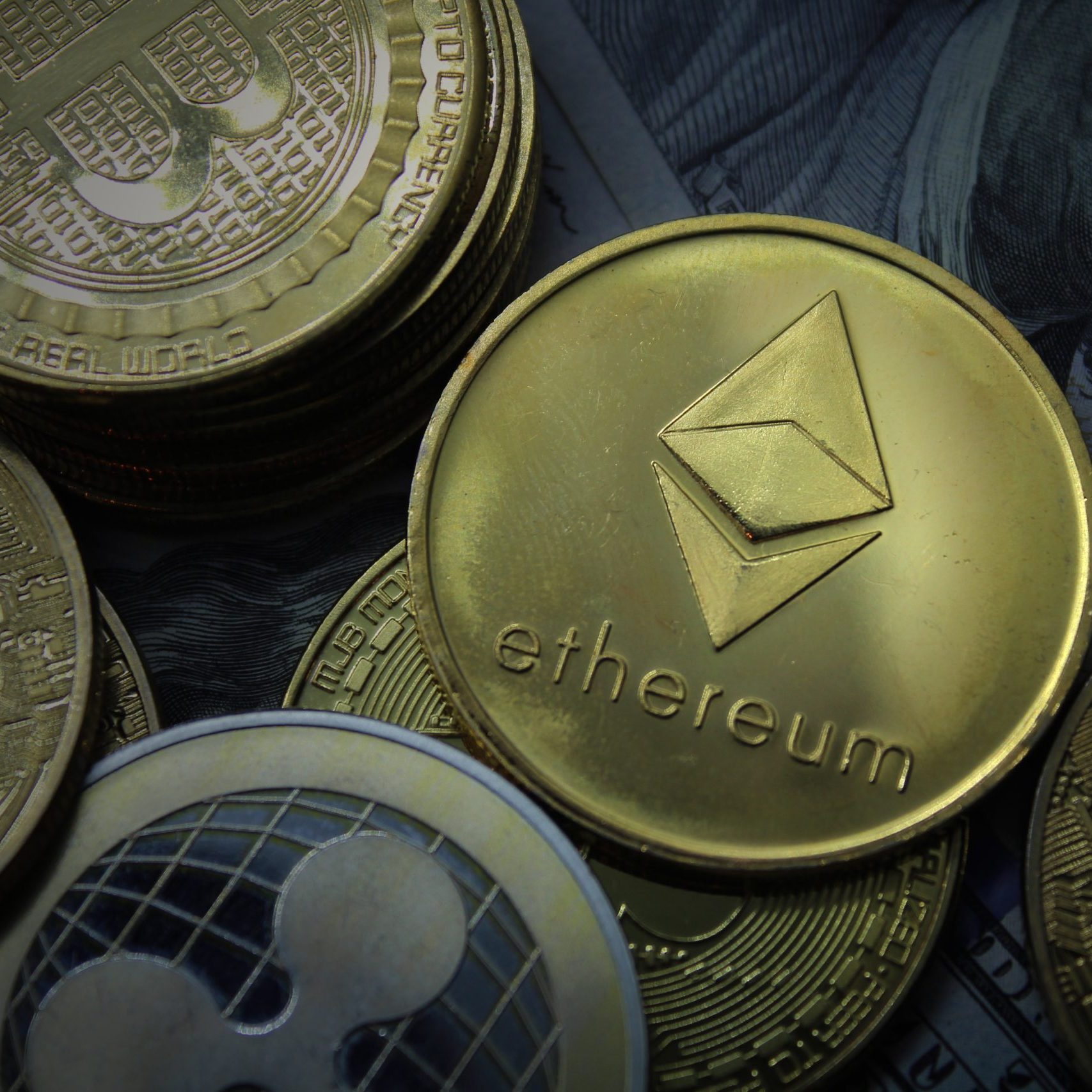 Krypto-Markt zieht an: Bitcoin, Ethereum und XRP legen zu