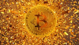 Eine goldene Bitcoin-Münze befindet sich inmitten einer Explosion goldener Fragmente, die den finanziellen Einfluss von Krypto und digitalen Währungen symbolisieren.