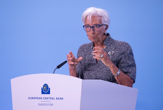Das Bild zeigt die EZB-Präsidentin Christine Lagarde