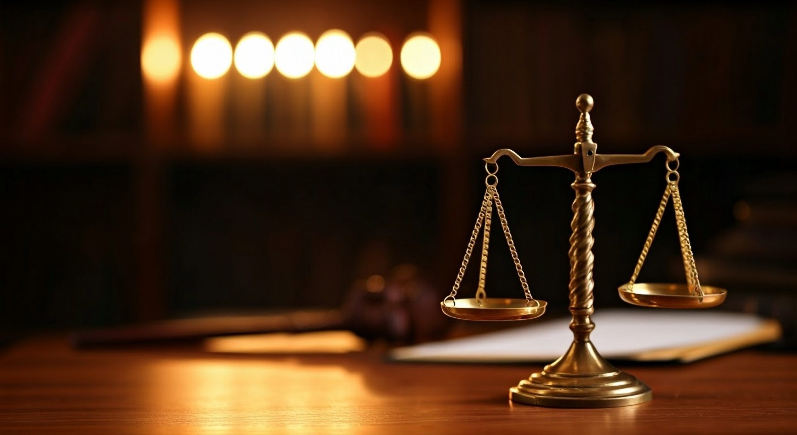 Eine Waage, die Gerechtigkeit symbolisieren soll