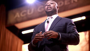 Tim Scott bei einer Anhörung, die symbolisch als Krypto-Anhörung zu werten ist.