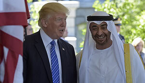 Das Bild zeigt Donald Trump und den Scheich von Abu Dhabi