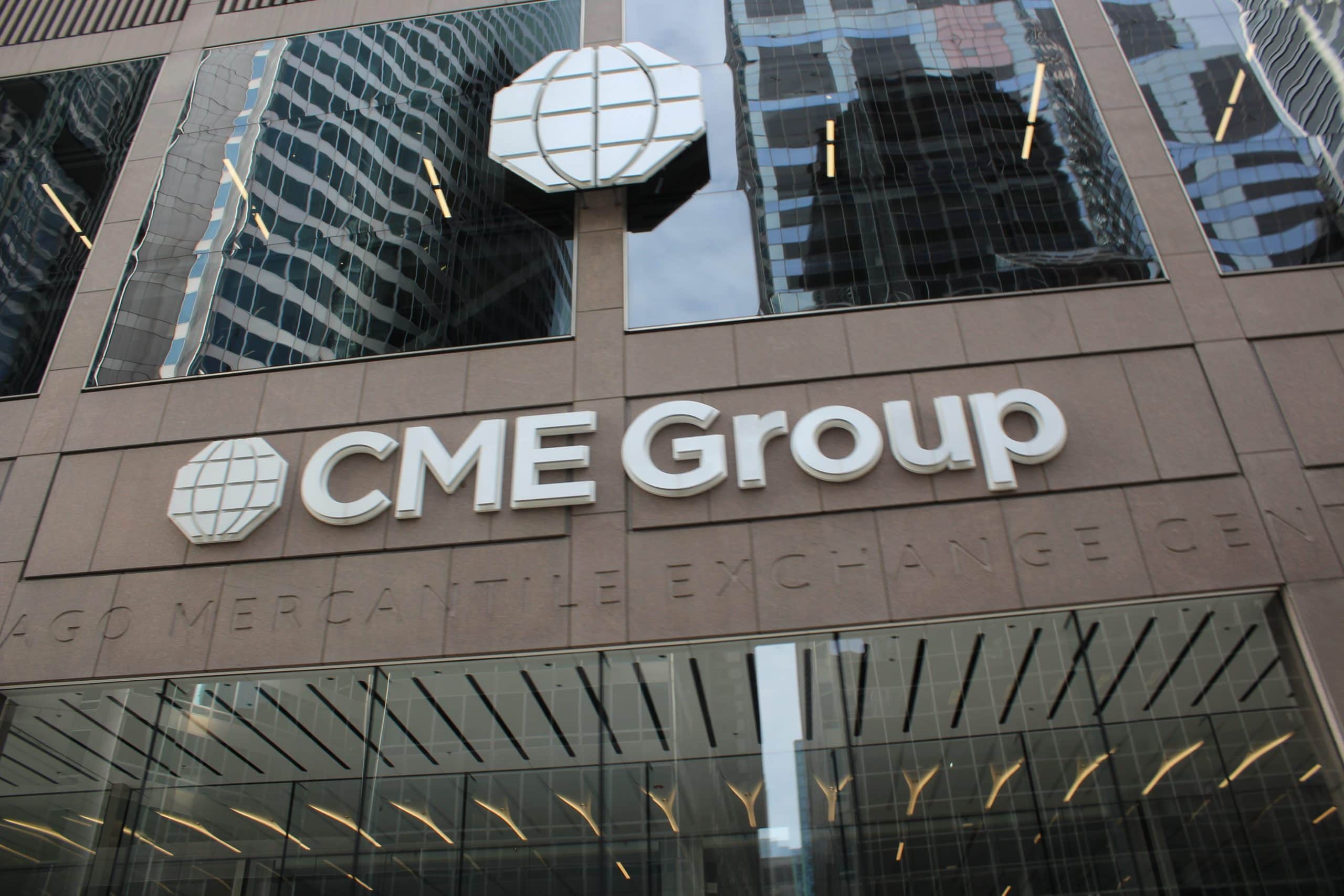 CME Group Logo auf Gebäude