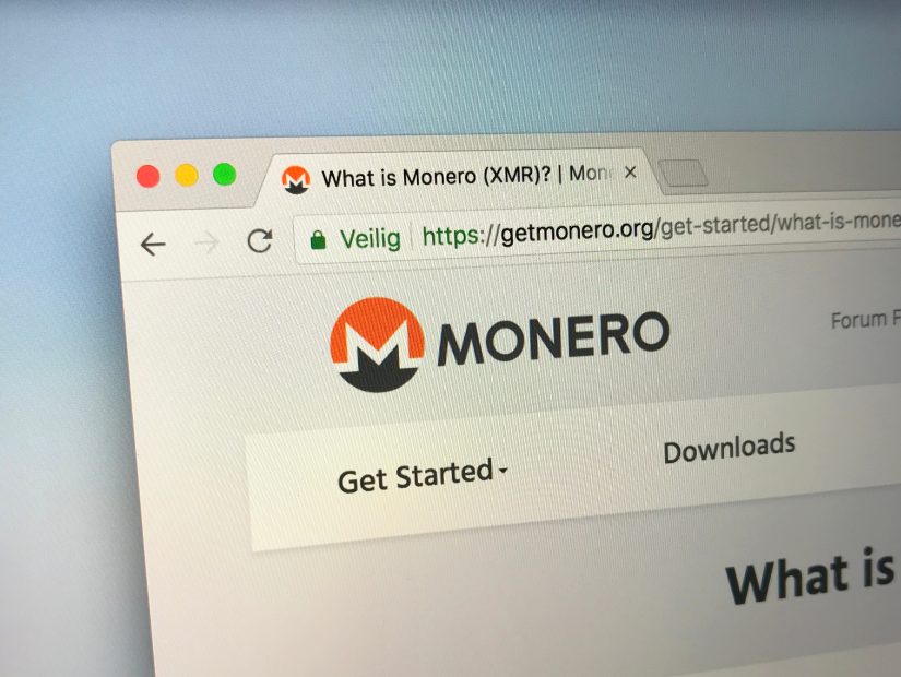 Zu sehen ist ein Desktop , auf dem die Internetseite von Monero geöffnet ist