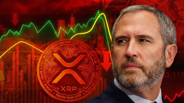 Ripple-CEO Brad Garlinghouse vor einem rötlichen Hintergrund mit XRP-Münze