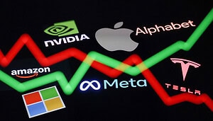 Die Logos verschiedener US-Tech-Unternehmen vor einem roten und grünen Kursgraphen