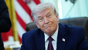 Donald Trump lächelt