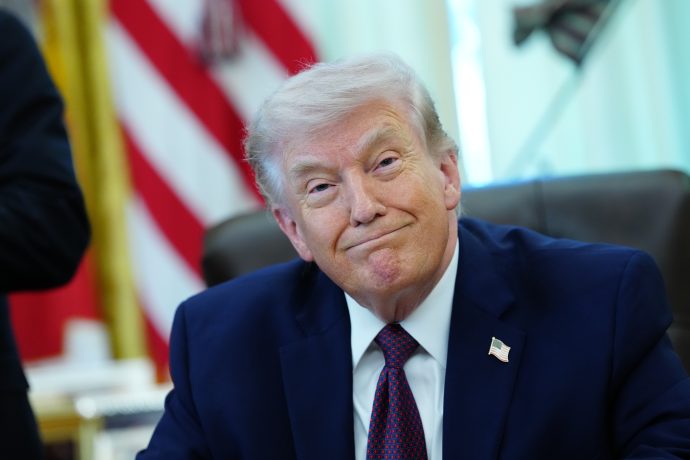 Donald Trump lächelt