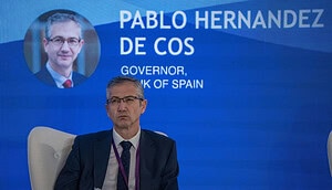 Pablo Hernández de Cos auf einem Panel, auf dem es auch über Stablecoins gehen könnte.