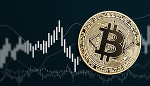 Bitcoin-Münze auf schwarzem Hintergrund