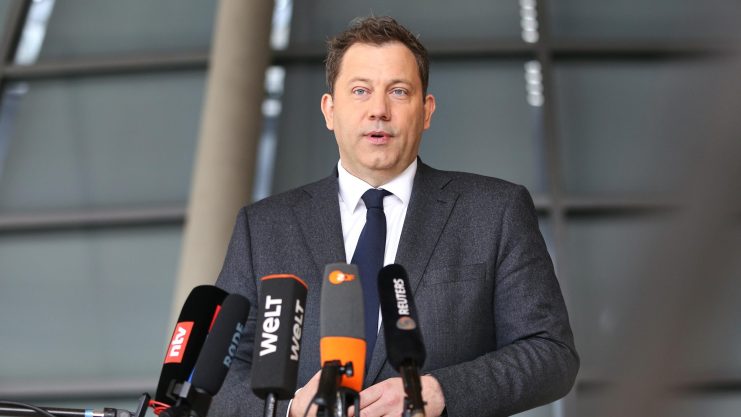 Lars Klingbeil äußert sich gegenüber deutschen Medienvertretern