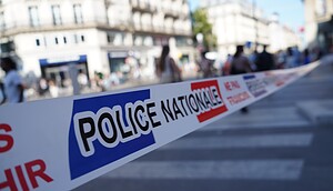 Absperrband der französischen Polizei