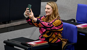Das Bild zeigt Isabelle Vandre von der Linken.