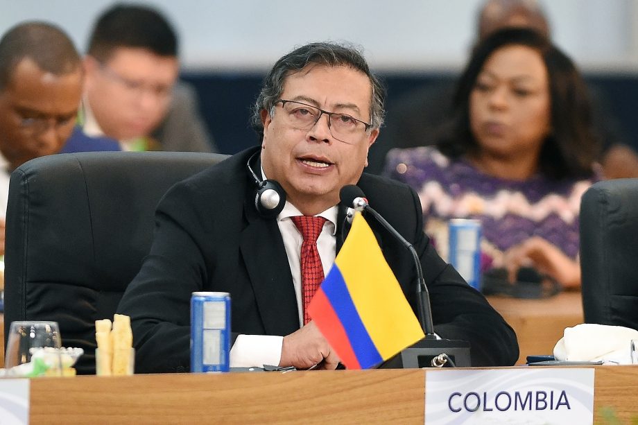 Gustavo Petro auf Pressekonferenz