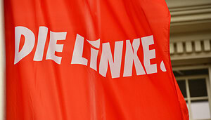 Rote Flagge von Die Linke