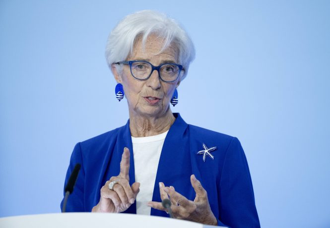 Das Bild zeigt Christine Lagarde