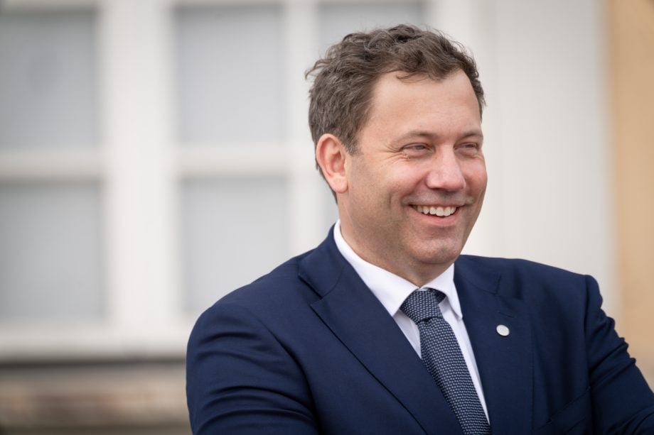 Das Bild zeigt Lars Klingbeil