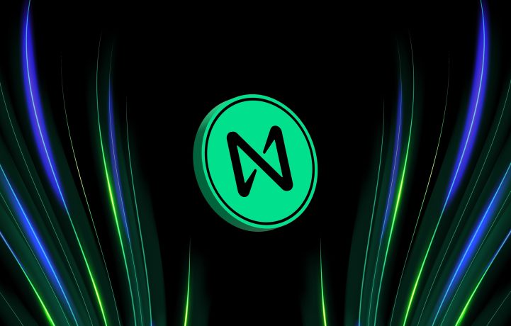 Eine grüne Münze mit einem schwarzen stilisierten N-Symbol, das für das Nahprotokoll steht, befindet sich in der Mitte auf einem schwarzen Hintergrund mit blauen und grünen Lichtstreifen an den Seiten.