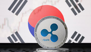 XRP-Token im Vordergrund, im Hintergrund die Südkoreanische Flagge