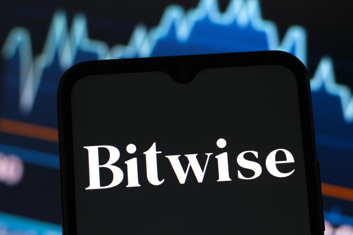 Das Bild zeigt das Bitwise-Logo auf einem Smartphone