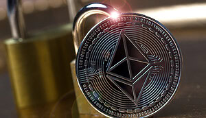 Eine Ethereum-Münze vor einem Schloss