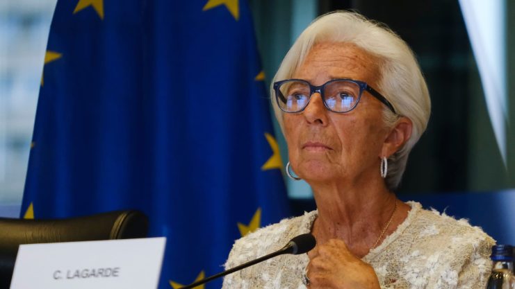 Das Bild zeigt Christine Lagarde.