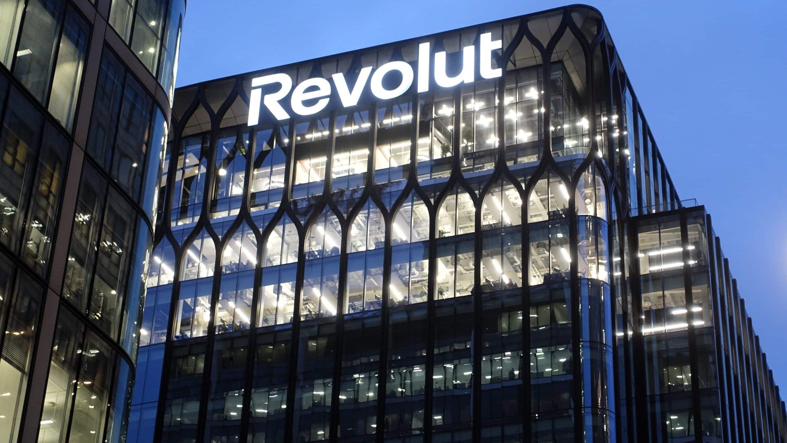Das Bild zeigt das Revolut-Logo