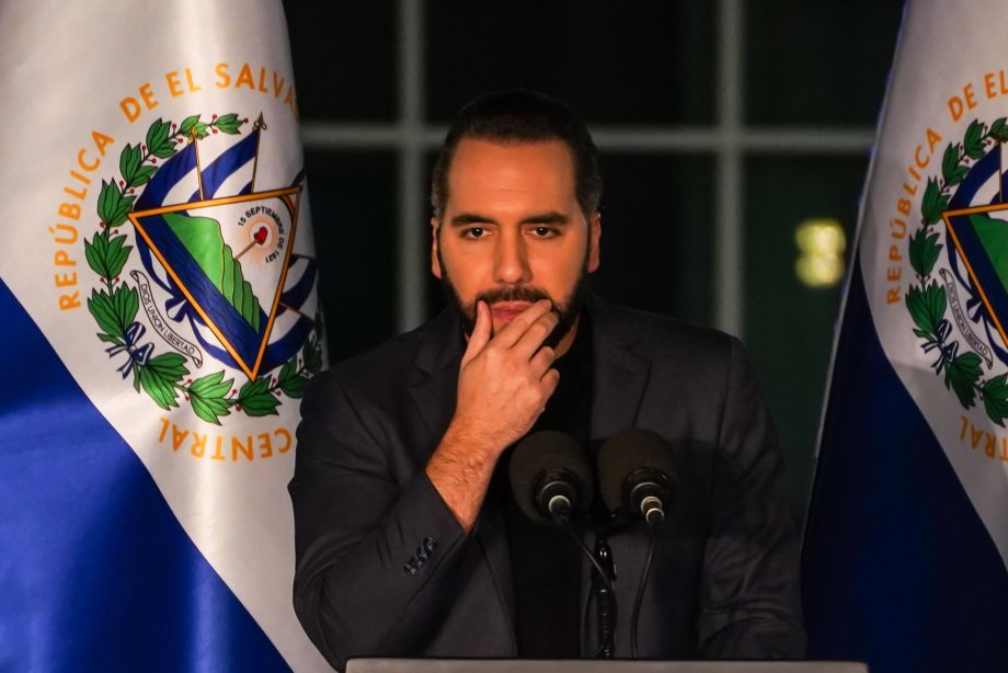Frontalansicht von Nayib Bukele