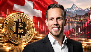Pascal Eberle vor Schweiz-Fahne und Bitcoin-Münze