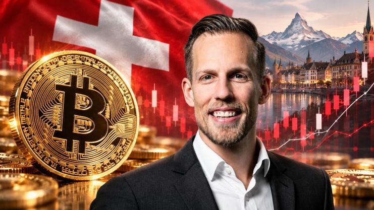 Pascal Eberle vor Schweiz-Fahne und Bitcoin-Münze