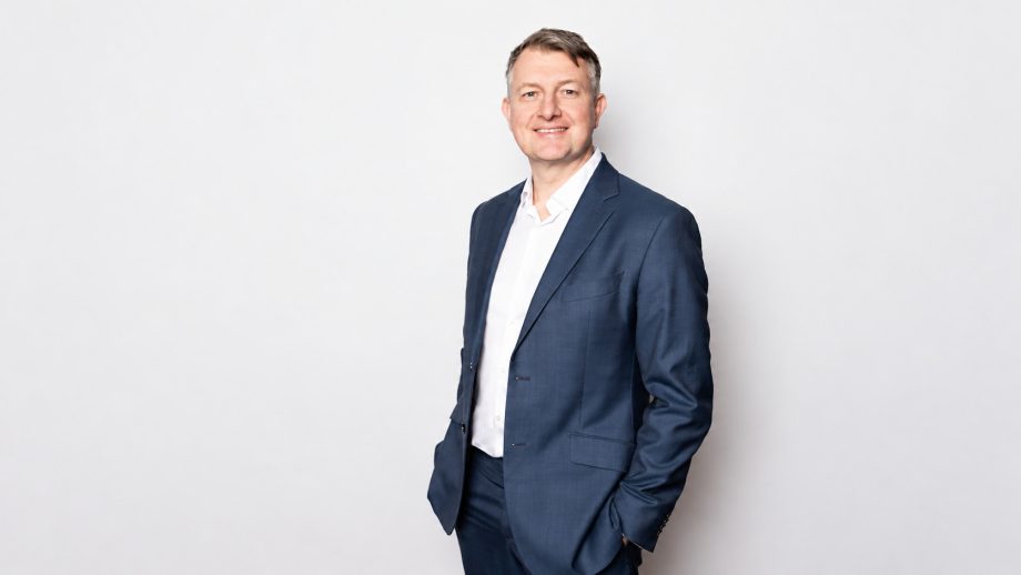 Das Bild zeigt Jan-Oliver Sell