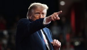 Das Bild zeigt Donald Trump