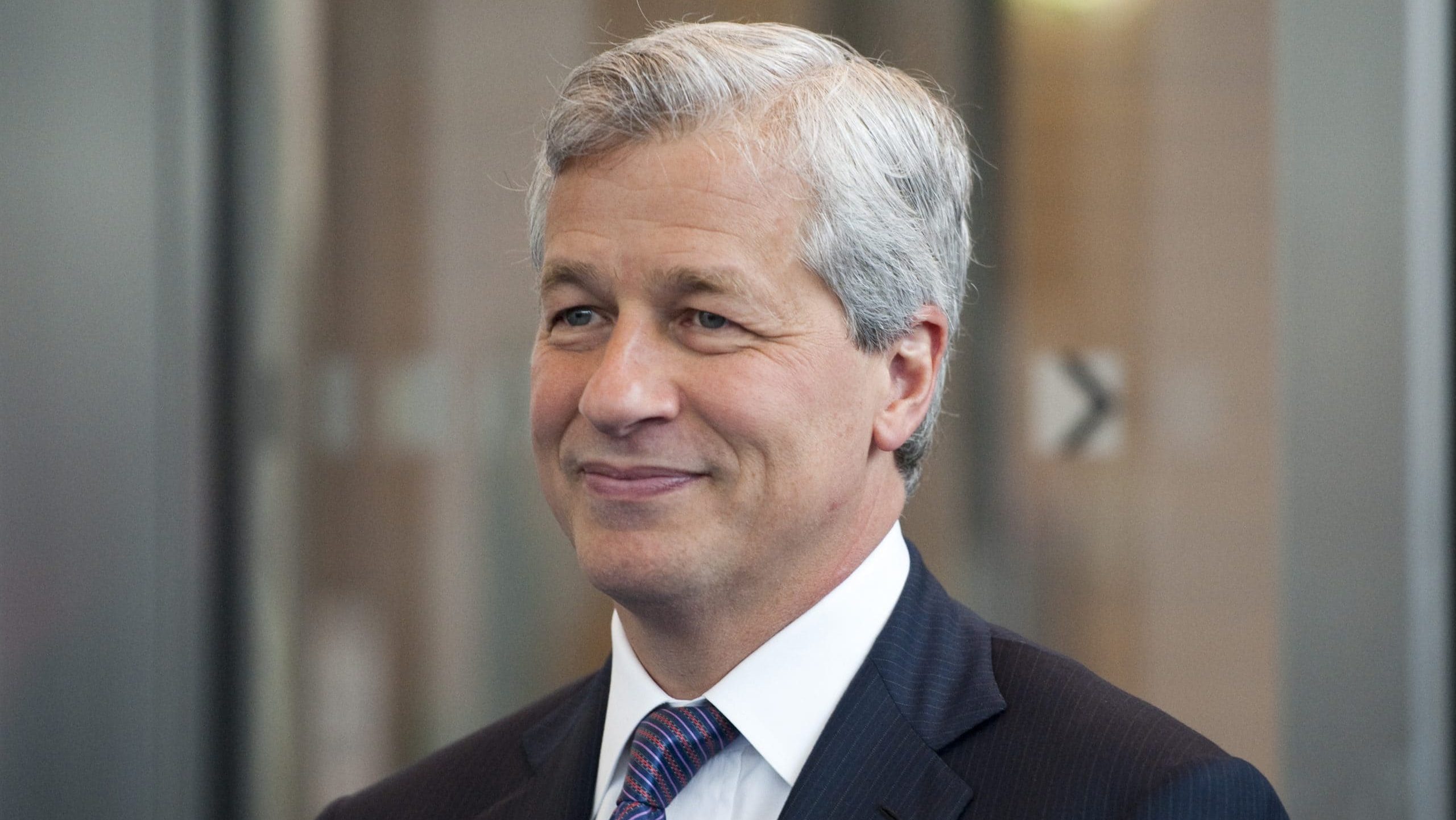 Das Bild zeigt Jamie Dimon
